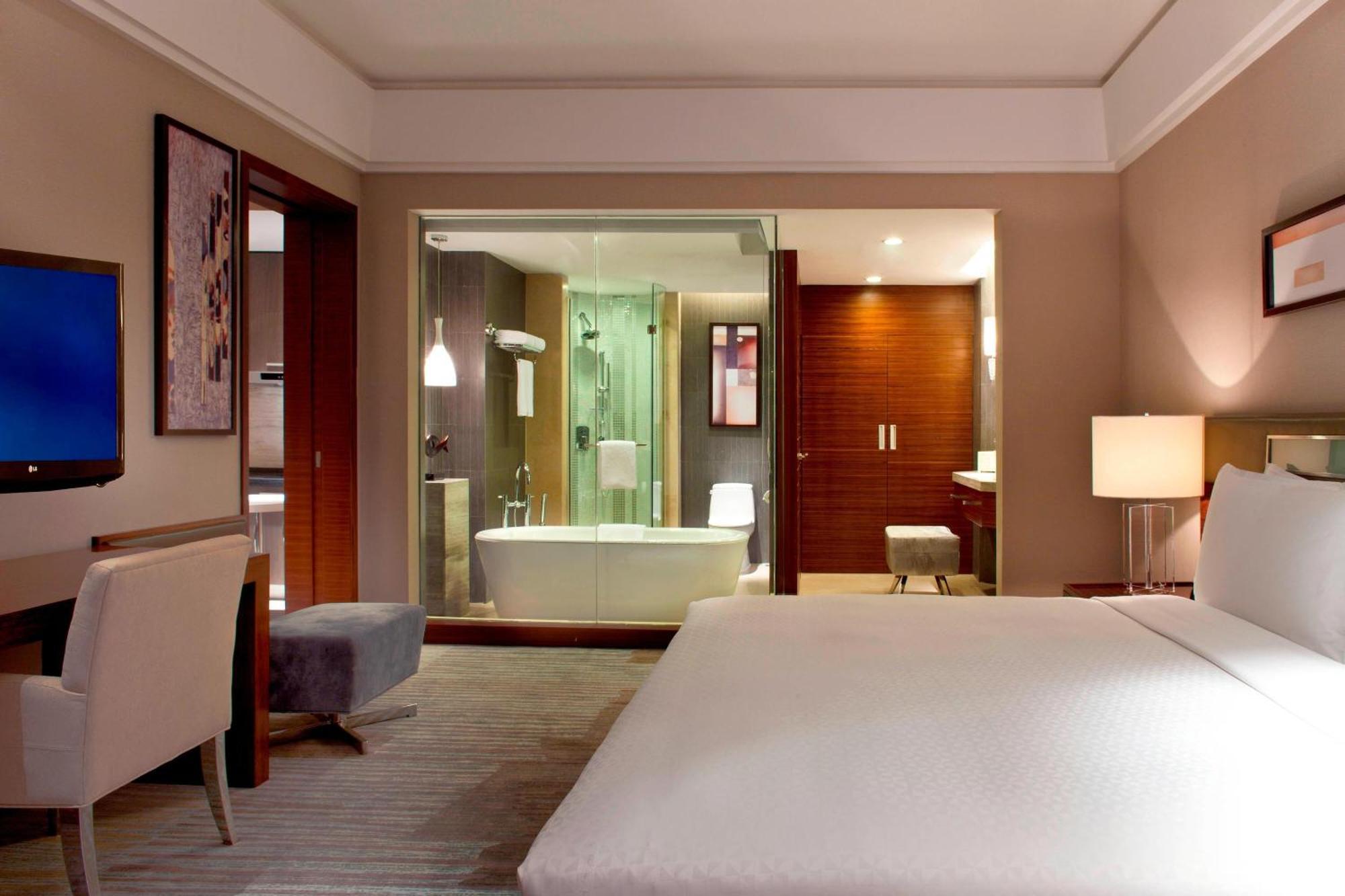 โฟร์ พอยต์ บาย เชอราตัน ไท่ชาง Hotel Taicang ภายนอก รูปภาพ